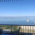 Appartement Avec Vue Et Accès